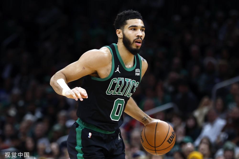 练的带领下 练的带领下