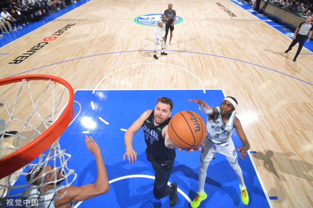 40年来首 40年来首