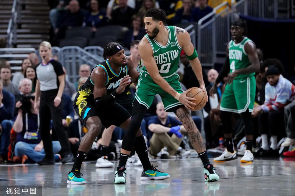 特里在采访 特里在采访