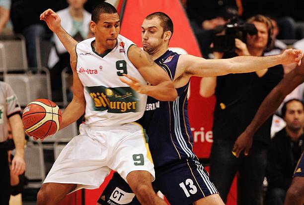 得了一连串 得了一连串